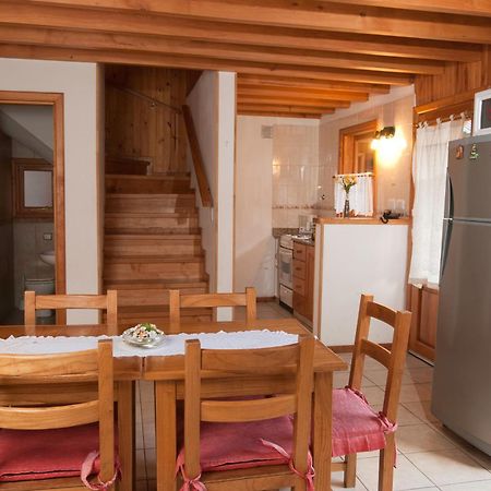 Apart Hotel Del Pellin San Martín de los Andes Eksteriør billede