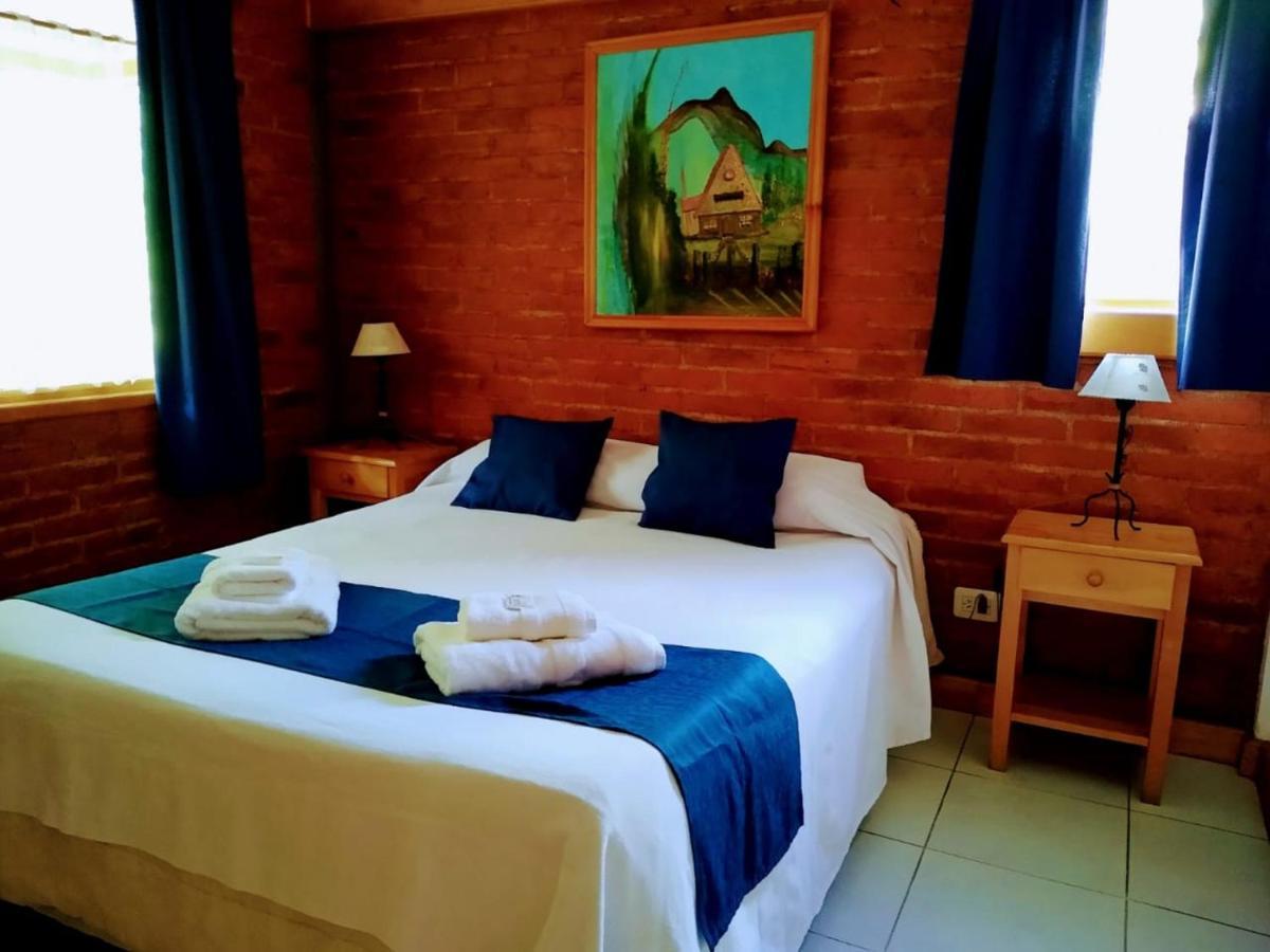 Apart Hotel Del Pellin San Martín de los Andes Eksteriør billede