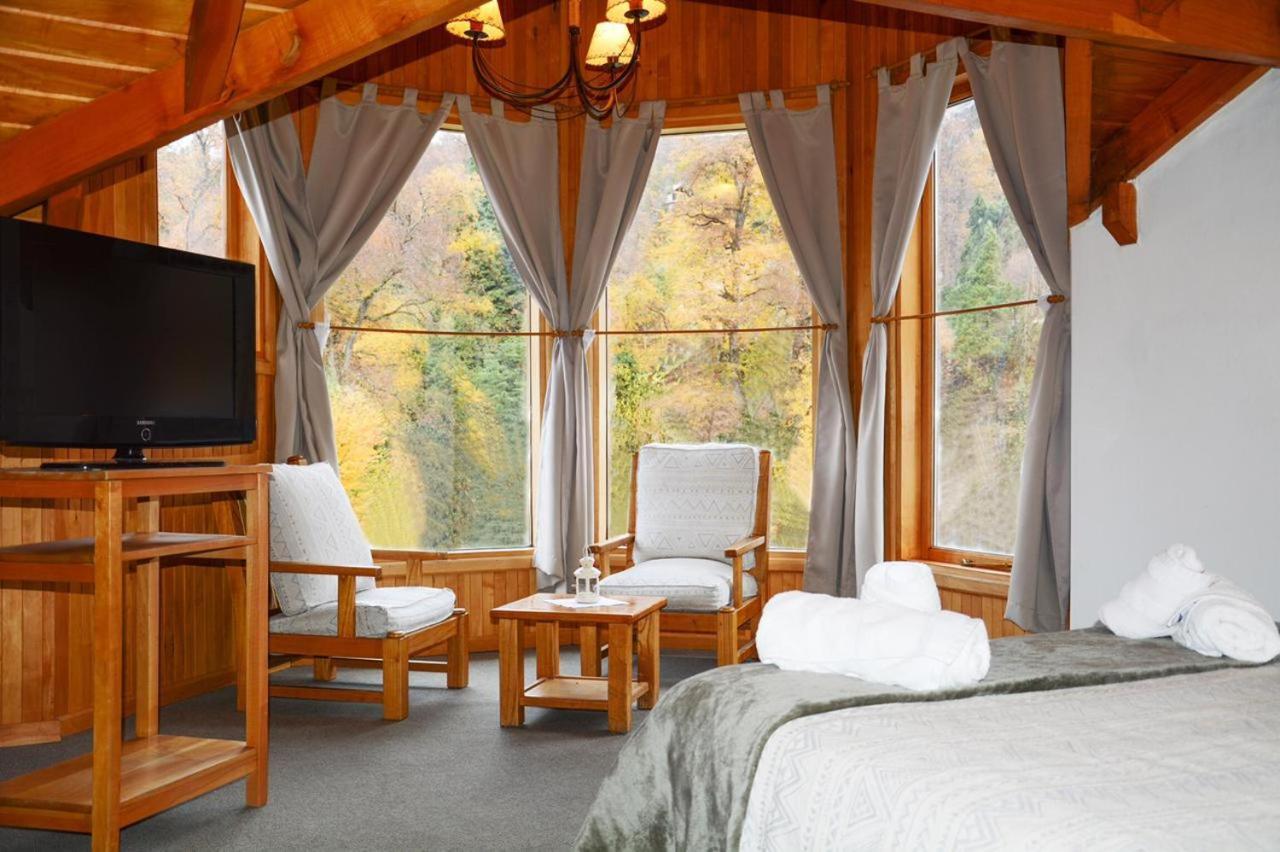 Apart Hotel Del Pellin San Martín de los Andes Eksteriør billede