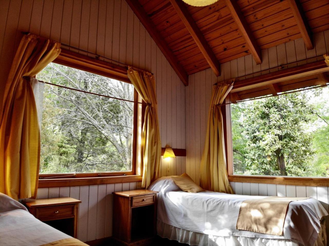 Apart Hotel Del Pellin San Martín de los Andes Eksteriør billede