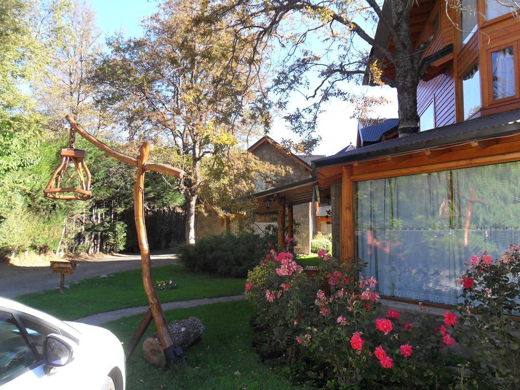 Apart Hotel Del Pellin San Martín de los Andes Eksteriør billede