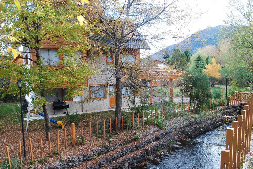 Apart Hotel Del Pellin San Martín de los Andes Eksteriør billede